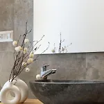Eden Luxury Apartment *